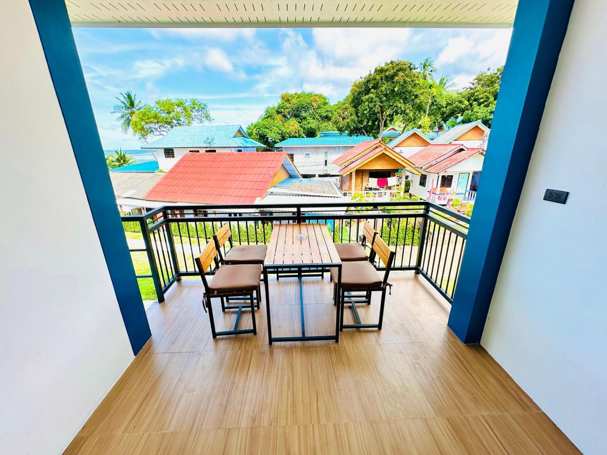 The Scenery Beach Resort Baan Khai Luaran gambar