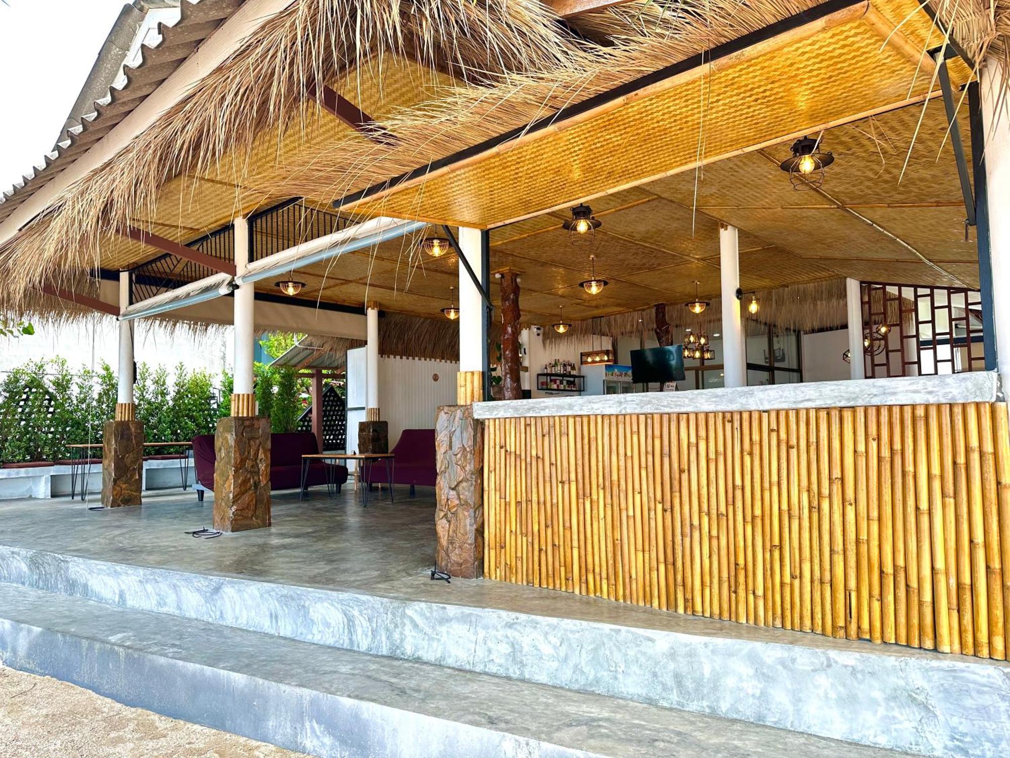 The Scenery Beach Resort Baan Khai Luaran gambar